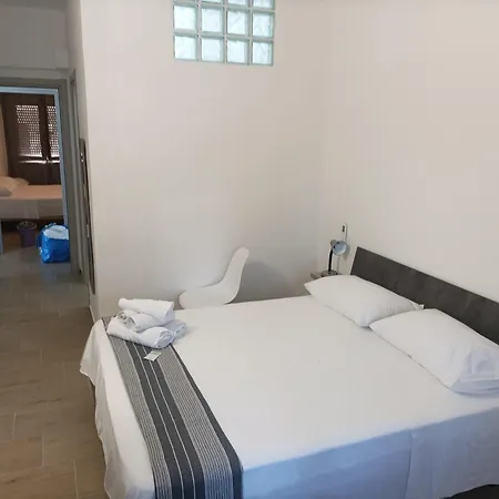 Guest house Brezza Marina *