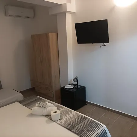 Brezza Marina Pensjonat Cirella