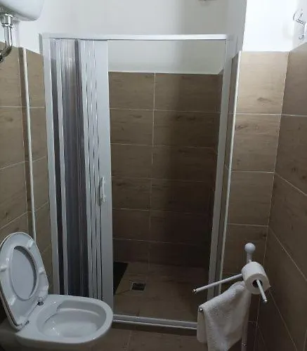 Brezza Marina Guest house Cirella